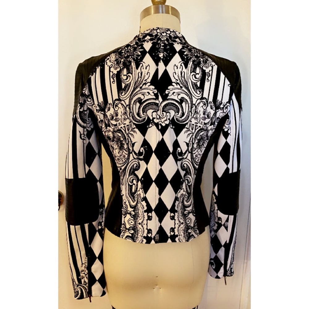 2b Bebe Jacket - image 2